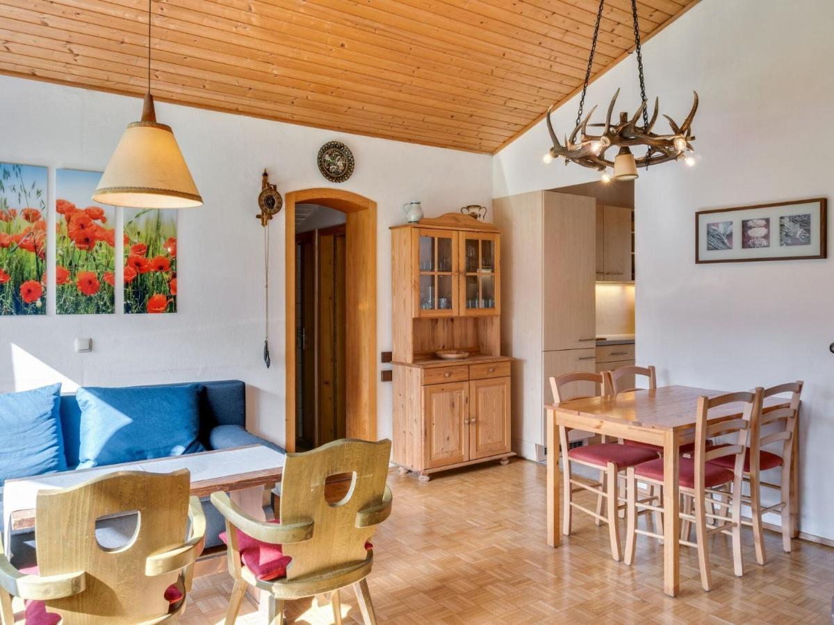 Spacious Chalet In Maishofen Near Forest Екстериор снимка