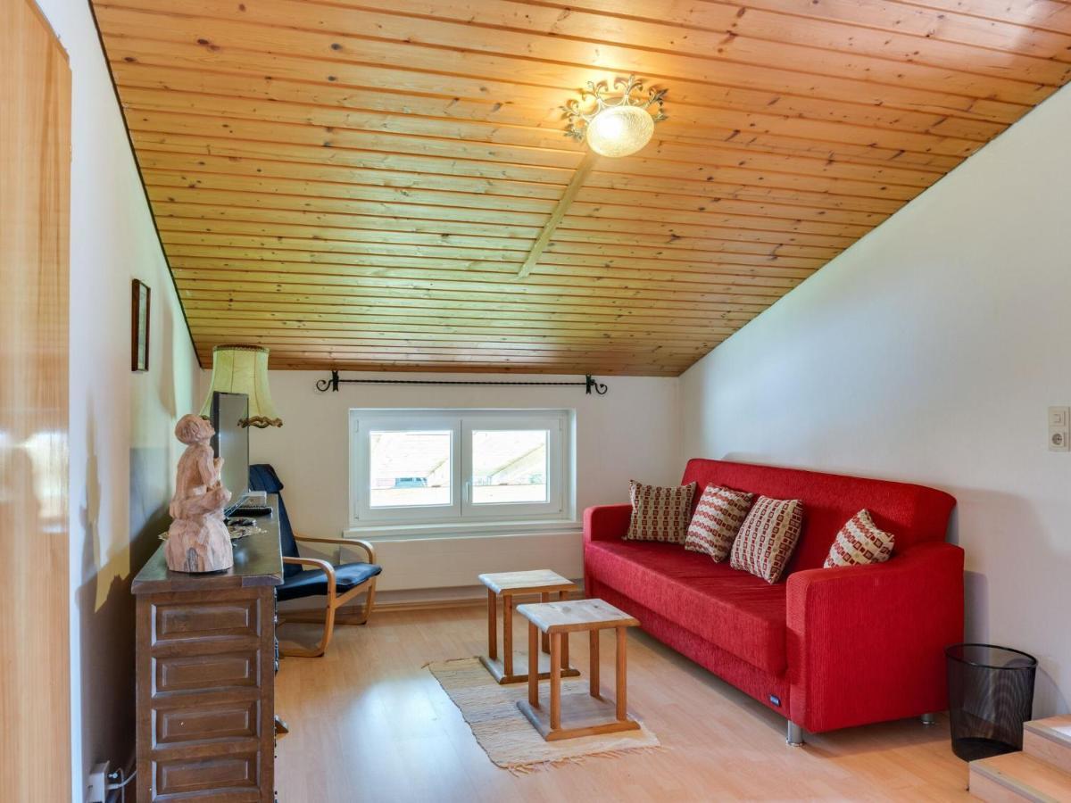 Spacious Chalet In Maishofen Near Forest Екстериор снимка