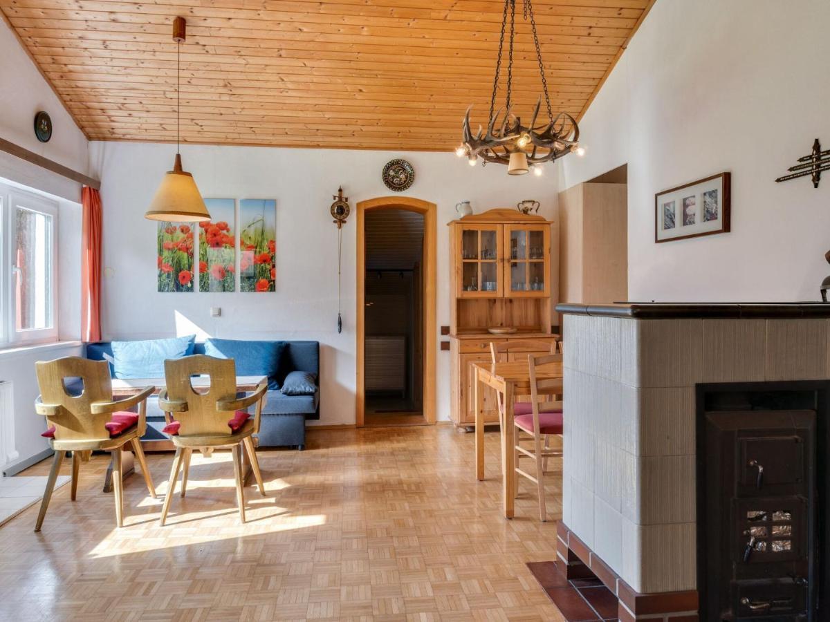 Spacious Chalet In Maishofen Near Forest Екстериор снимка